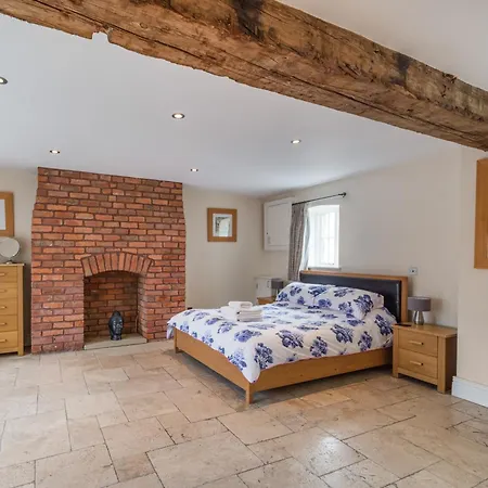 The Byre * Whitby