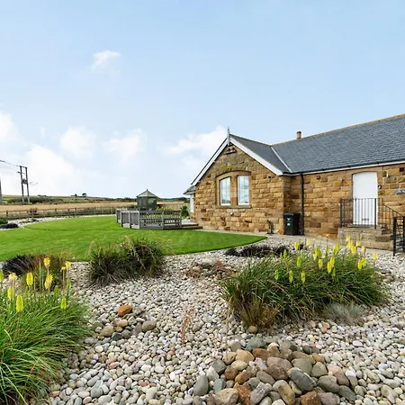 The Byre * ويتبي